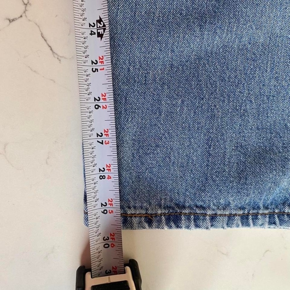 Levi's 550 Relaxed Fit Jeans Men's 36x32 Medium Wash Classic denim - Picture 7 of 8